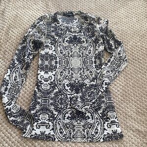 Elegant Black and White Patterned Women's sheer top